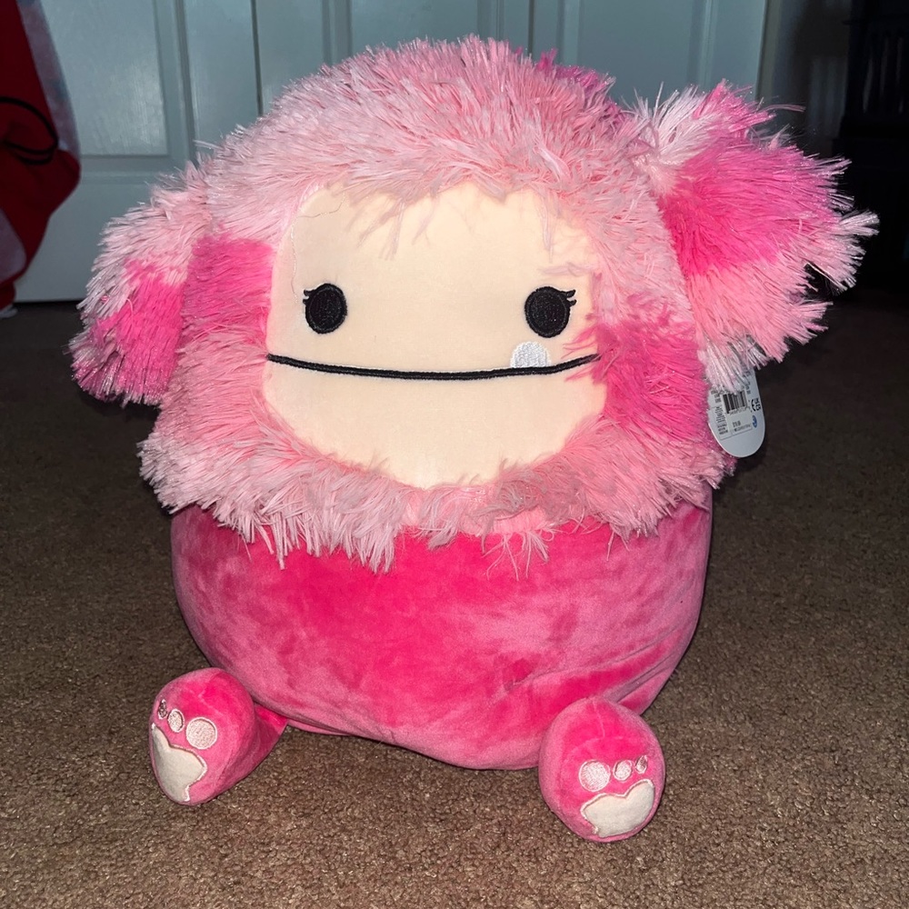 Squishmallow Big Foot - 12inch -Hailey
